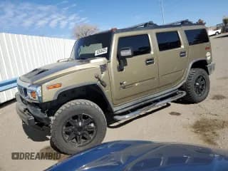 ✅ 2005 Hummer H2 SUV • VIN: 5GRGN23U85H117424 • Lot: 42545425. Wystawiony na Copart z przebiegiem Nie podano. Bezpłatny archiwum sprzedaży aukcyjnych z USA i szczegółowy raport historii pojazdu na DreamBid. Zdjęcie 1.