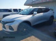 ✅ 2020 Chevrolet Blazer LT • VIN: 3GNKBCRS8LS557218 • Лот: 42132485. Опубликован ранее на IAAI с пробегом 119 752 миль. Бесплатный доступ к архиву аукционных продаж из США и подробный отчёт об истории автомобиля на DreamBid. Изображение 2.