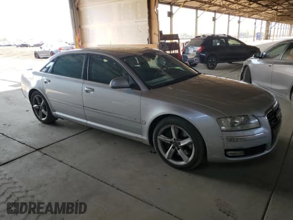 ✅ 2008 Audi A8 4.2L • VIN: WAUMV94E28N014295 • Lot: 66648185. Wystawiony na Copart z przebiegiem 116 736 mil. Bezpłatny archiwum sprzedaży aukcyjnych z USA i szczegółowy raport historii pojazdu na DreamBid. Zdjęcie 4.