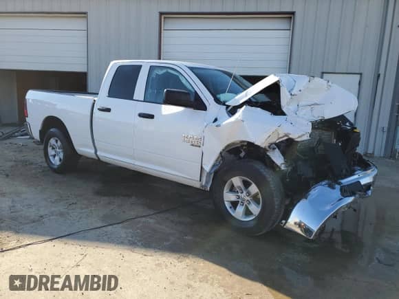 2024 Ram 1500 SLT z VIN 1C6RR6GG1RS142837, wystawiony jako Copart lot #50656995 z przebiegiem 22 521 mil mil oraz Nie do naprawy • Non repairable. Historia ofert i sprzedaży dostępna na DreamBid. Obrazek 4.