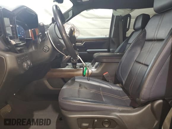 ✅ 2022 Chevrolet Silverado 1500 • VIN: 1GCUDJET1NZ587035 • Лот: 65178095. Опубликован ранее на Copart с пробегом 30 740 миль. Бесплатный доступ к архиву аукционных продаж из США и подробный отчёт об истории автомобиля на DreamBid. Изображение 7.