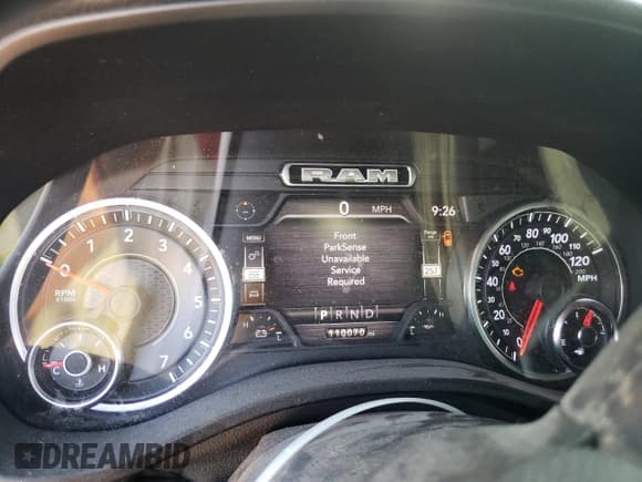 ✅ 2021 Ram 1500 Big Horn • VIN: 1C6SRFBT8MN696535 • Lot: 81989255. Wystawiony na Copart z przebiegiem 110 070 mil. Bezpłatny archiwum sprzedaży aukcyjnych z USA i szczegółowy raport historii pojazdu na DreamBid. Zdjęcie 9.