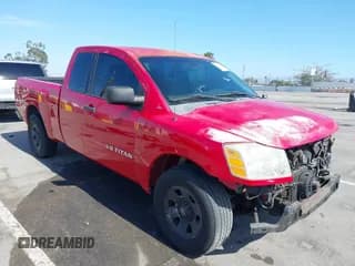 ✅ 2007 Nissan Titan XE • VIN: 1N6AA06A77N231778 • Lot: 42326302. Wystawiony na IAAI z przebiegiem 177 954 mil. Bezpłatny archiwum sprzedaży aukcyjnych z USA i szczegółowy raport historii pojazdu na DreamBid. Zdjęcie 1.