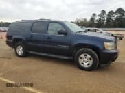 ✅ 2008 Chevrolet Suburban Commercial • VIN: 1GNFC16098R142909 • Lot: 86202704. Wystawiony na Copart z przebiegiem 234 876 mil. Bezpłatny archiwum sprzedaży aukcyjnych z USA i szczegółowy raport historii pojazdu na DreamBid. Zdjęcie 4.
