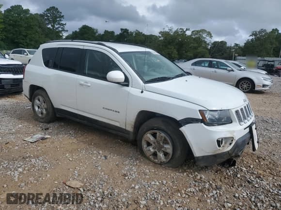 ✅ 2017 Jeep Compass Latitude • VIN: 1C4NJCEA7HD115169 • Lot: 65231945. Listed on Copart with 169,540 mi. Free auction sales archive from the USA and detailed vehicle history report at DreamBid. Image 4.