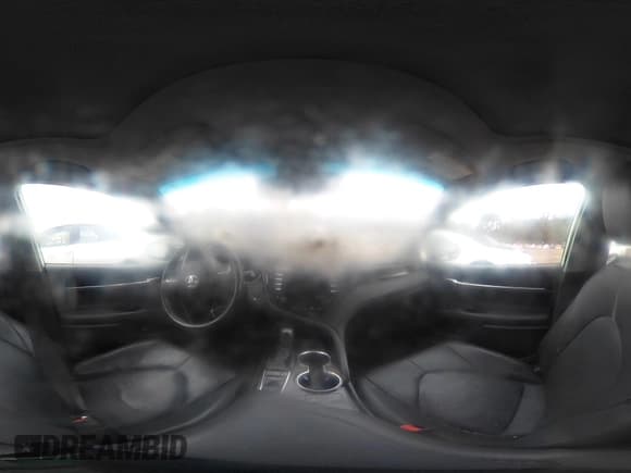 ✅ 2020 Toyota Camry XSE • VIN: 4T1K61AK5LU369829 • Lot: 43644897. Wystawiony na IAAI z przebiegiem 128 091 mil. Bezpłatny archiwum sprzedaży aukcyjnych z USA i szczegółowy raport historii pojazdu na DreamBid. Zdjęcie 18.