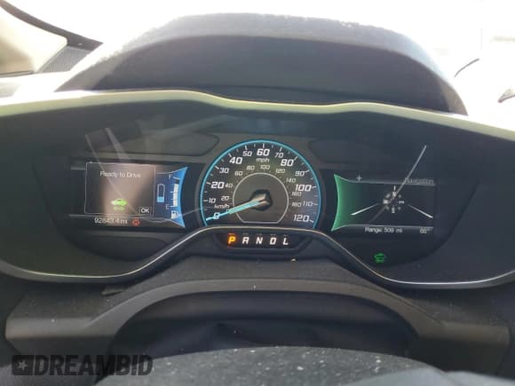 ✅ 2017 Ford C-Max Titanium • VIN: 1FADP5FU2HL100668 • Лот: 86243835. Опубликован ранее на Copart с пробегом 92 843 миль. Бесплатный доступ к архиву аукционных продаж из США и подробный отчёт об истории автомобиля на DreamBid. Изображение 9.