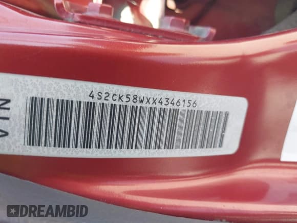 ✅ 1999 Isuzu Rodeo S • VIN: 4S2CK58WXX4346156 • Lot: 42328951. Listed on IAAI with 196,182 mi. Free auction sales archive from the USA and detailed vehicle history report at DreamBid. Image 9.