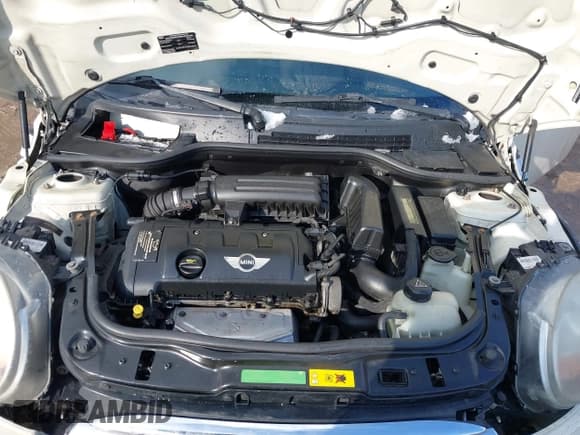 ✅ 2011 MINI Hardtop • VIN: WMWSU3C59BT092486 • Lot: 43936454. Listed on IAAI with 195,724 mi. Free auction sales archive from the USA and detailed vehicle history report at DreamBid. Image 10.