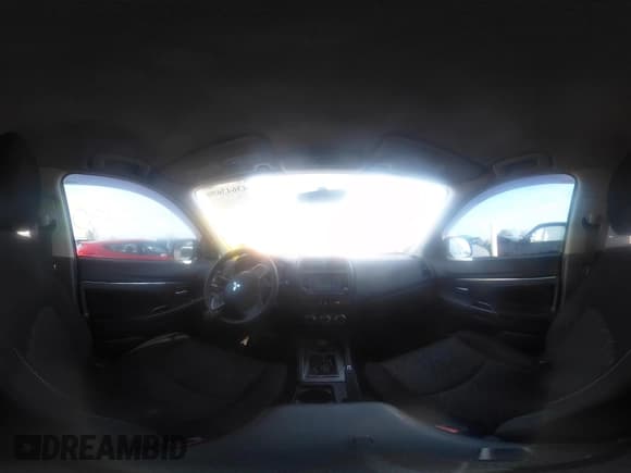 ✅ 2020 Mitsubishi Outlander ES • VIN: JA4AP3AU5LU029391 • Lot: 43643650. Listed on IAAI with 86,314 mi. Free auction sales archive from the USA and detailed vehicle history report at DreamBid. Image 18.