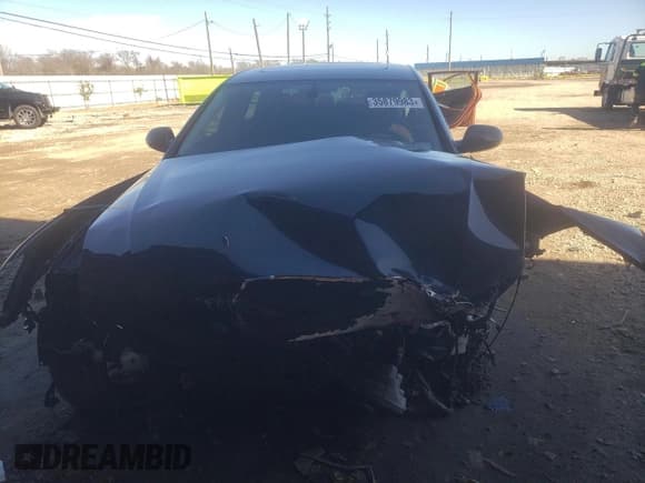 ✅ 2018 Audi A6 • VIN: WAUG3BFC4JN001964 • Lot: 35879983. Listed on Copart with 64,383 mi. Free auction sales archive from the USA and detailed vehicle history report at DreamBid. Image 5.