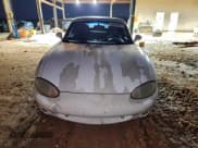 ✅ 2000 Mazda MX-5 Miata • VIN: JM1NB3531Y0150165 • Лот: 96052695. Опубликован ранее на Copart с пробегом 232 433 миль. Бесплатный доступ к архиву аукционных продаж из США и подробный отчёт об истории автомобиля на DreamBid. Изображение 5.