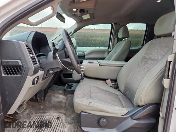 ✅ 2017 Ford F-250 XL • VIN: 1FT7X2B69HEE65222 • Lot: 91474865. Listed on Copart with 144,374 mi. Free auction sales archive from the USA and detailed vehicle history report at DreamBid. Image 7.