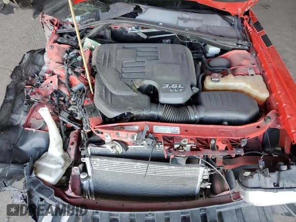 ✅ 2014 Dodge Challenger SXT • VIN: 2C3CDYAG4EH195569 • Lot: 75325134. Wystawiony na Copart z przebiegiem Nie podano. Bezpłatny archiwum sprzedaży aukcyjnych z USA i szczegółowy raport historii pojazdu na DreamBid. Zdjęcie 11.