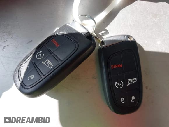 ✅ 2017 Jeep Cherokee Limited • VIN: 1C4PJMDS1HW564702 • Lot: 42465423. Wystawiony na IAAI z przebiegiem 73 606 mil. Bezpłatny archiwum sprzedaży aukcyjnych z USA i szczegółowy raport historii pojazdu na DreamBid. Zdjęcie 11.