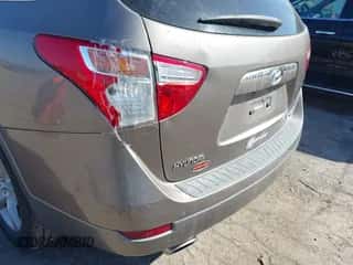 2010 Hyundai Veracruz Limited с VIN KM8NU4CCXAU108929, выставлен на аукционе IAAI как лот 41713758 с пробегом 270 351 миль миль и . История ставок и продаж доступна на DreamBid. Изображение 6.