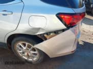 ✅ 2022 Chevrolet Equinox LT • VIN: 3GNAXUEV6NL207408 • Lot: 43346639. Wystawiony na IAAI z przebiegiem 91 185 mil. Bezpłatny archiwum sprzedaży aukcyjnych z USA i szczegółowy raport historii pojazdu na DreamBid. Zdjęcie 12.