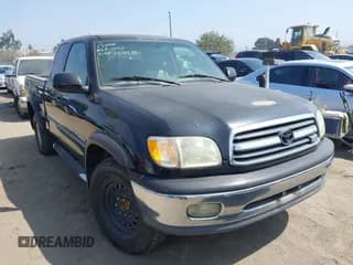 ✅ 2002 Toyota Tundra Limited • VIN: 5TBRT38162S243303 • Lot: 43090537. Listed on IAAI with 469,385 mi. Free auction sales archive from the USA and detailed vehicle history report at DreamBid. Image 1.