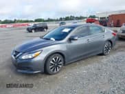 ✅ 2018 Nissan Altima SR • VIN: 1N4AL3AP6JC116236 • Lot: 42509356. Wystawiony na IAAI z przebiegiem 83 875 mil. Bezpłatny archiwum sprzedaży aukcyjnych z USA i szczegółowy raport historii pojazdu na DreamBid. Zdjęcie 17.