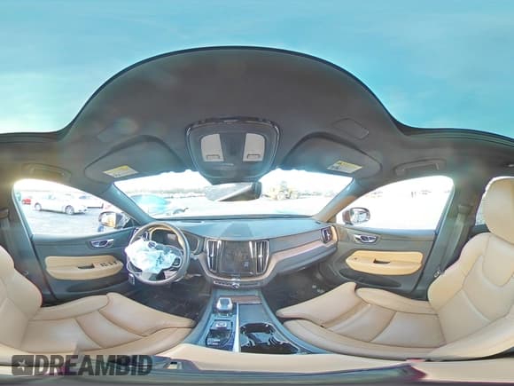 ✅ 2022 Volvo XC60 Inscription • VIN: YV4L12DL5N1911238 • Lot: 42946165. Wystawiony na Copart z przebiegiem 38 728 mil. Bezpłatny archiwum sprzedaży aukcyjnych z USA i szczegółowy raport historii pojazdu na DreamBid. Zdjęcie 13.