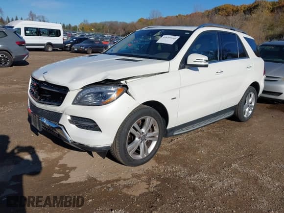 ✅ 2012 Mercedes-Benz M 350 • VIN: 4JGDA5HB0CA079567 • Lot: 43659995. Wystawiony na IAAI z przebiegiem 152 146 mil. Bezpłatny archiwum sprzedaży aukcyjnych z USA i szczegółowy raport historii pojazdu na DreamBid. Zdjęcie 17.