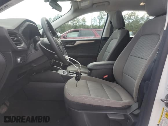 ✅ 2022 Ford Escape S • VIN: 1FMCU0F66NUB17171 • Лот: 85557085. Опубликован ранее на Copart с пробегом 50 979 миль. Бесплатный доступ к архиву аукционных продаж из США и подробный отчёт об истории автомобиля на DreamBid. Изображение 7.