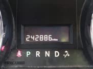 ✅ 2017 Dodge Grand Caravan SXT • VIN: 2C4RDGCG4HR736227 • Lot: 43661147. Listed on IAAI with 242,886 mi. Free auction sales archive from the USA and detailed vehicle history report at DreamBid. Image 15.