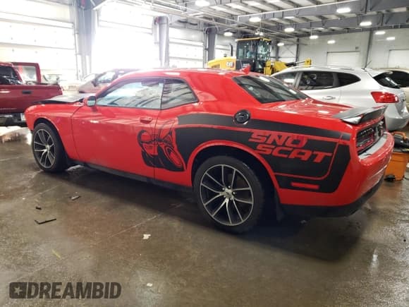 ✅ 2017 Dodge Challenger GT • VIN: 2C3CDZGG1HH659693 • Lot: 39019453. Wystawiony na Copart z przebiegiem 68 134 mil. Bezpłatny archiwum sprzedaży aukcyjnych z USA i szczegółowy raport historii pojazdu na DreamBid. Zdjęcie 2.