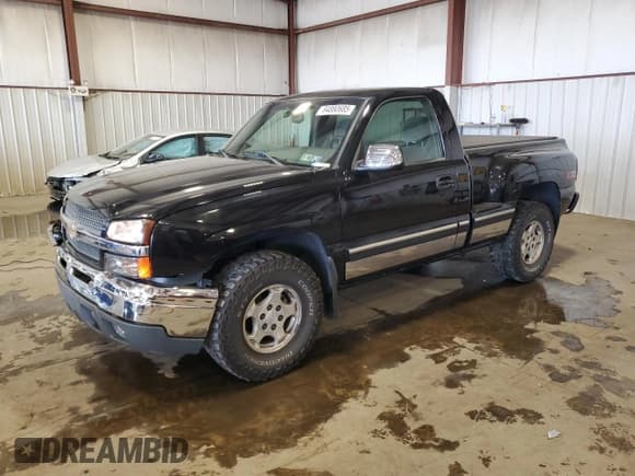 ✅ 2003 Chevrolet Silverado 1500 LS • VIN: 1GCEK14T03Z294736 • Lot: 84880685. Listed on Copart with 106,450 mi. Free auction sales archive from the USA and detailed vehicle history report at DreamBid. Image 1.