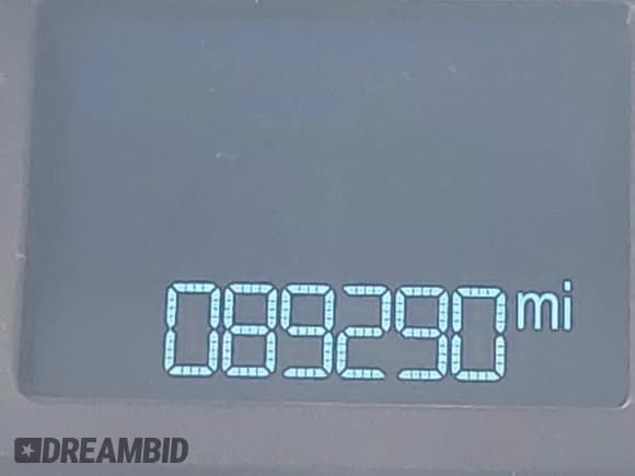 ✅ 2016 Ford Transit Cargo • VIN: 1FTYE1ZM2GKA07627 • Lot: 42816386. Wystawiony na IAAI z przebiegiem 89 290 mil. Bezpłatny archiwum sprzedaży aukcyjnych z USA i szczegółowy raport historii pojazdu na DreamBid. Zdjęcie 15.