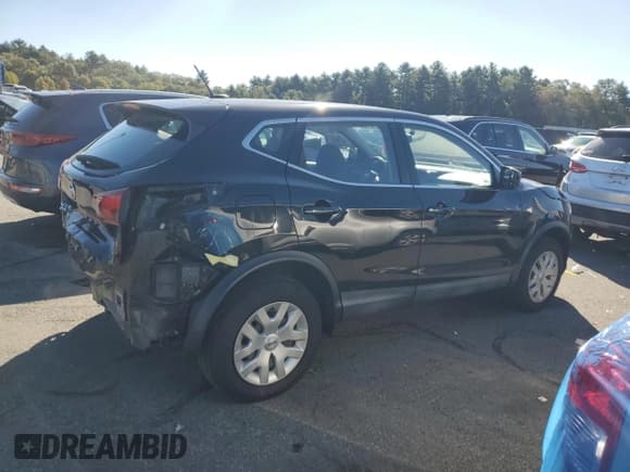 ✅ 2019 Nissan Rogue S • VIN: JN1BJ1CR4KW332077 • Lot: 84256155. Wystawiony na Copart z przebiegiem 68 888 mil. Bezpłatny archiwum sprzedaży aukcyjnych z USA i szczegółowy raport historii pojazdu na DreamBid. Zdjęcie 3.