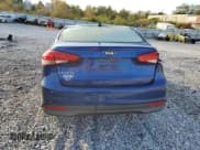 ✅ 2018 Kia Forte LX • VIN: 3KPFK4A70JE184260 • Лот: 82653335. Опубликован ранее на Copart с пробегом Не указан. Бесплатный доступ к архиву аукционных продаж из США и подробный отчёт об истории автомобиля на DreamBid. Изображение 6.