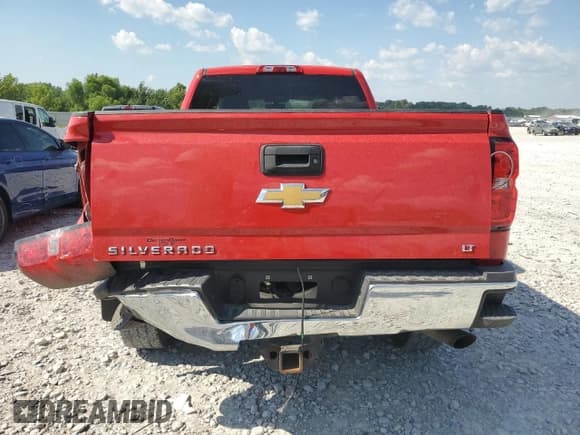 ✅ 2018 Chevrolet Silverado 2500HD LT • VIN: 1GC1KVEG3JF271800 • Lot: 62878395. Wystawiony na Copart z przebiegiem 51 992 mil. Bezpłatny archiwum sprzedaży aukcyjnych z USA i szczegółowy raport historii pojazdu na DreamBid. Zdjęcie 6.