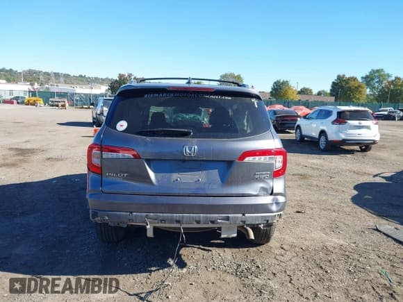 ✅ 2019 Honda Pilot Touring 7-Passenger • VIN: 5FNYF6H60KB088890 • Lot: 43458400. Listed on IAAI with 72,877 mi. Free auction sales archive from the USA and detailed vehicle history report at DreamBid. Image 17.