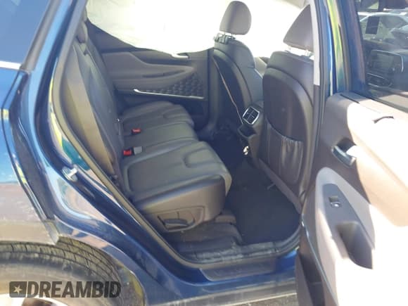 ✅ 2020 Hyundai Santa Fe SEL • VIN: 5NMS3CAD7LH294990 • Лот: 43337128. Опубликован ранее на IAAI с пробегом 68 525 миль. Бесплатный доступ к архиву аукционных продаж из США и подробный отчёт об истории автомобиля на DreamBid. Изображение 8.