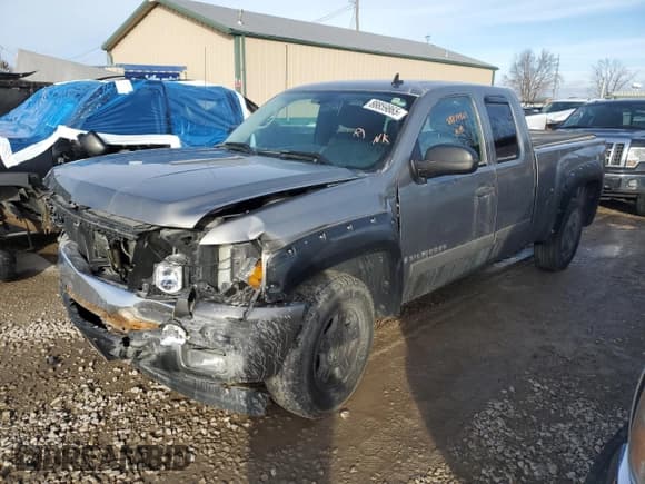 ✅ 2008 Chevrolet Silverado 1500 2LT • VIN: 2GCEC190681255192 • Lot: 88859865. Wystawiony na Copart z przebiegiem 210 023 mil. Bezpłatny archiwum sprzedaży aukcyjnych z USA i szczegółowy raport historii pojazdu na DreamBid. Zdjęcie 1.