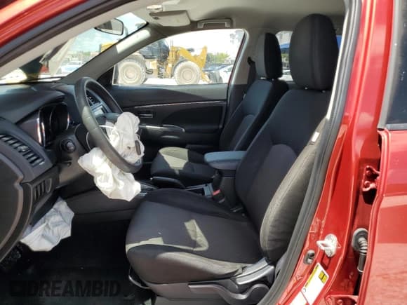 ✅ 2019 Mitsubishi Outlander ES • VIN: JA4AP3AU7KU006760 • Lot: 56310235. Listed on Copart with 92,533 mi. Free auction sales archive from the USA and detailed vehicle history report at DreamBid. Image 7.