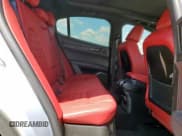 ✅ 2022 Alfa Romeo Stelvio Sprint • VIN: ZASPAJAN2N7D38825 • Lot: 58431575. Wystawiony na Copart z przebiegiem 61 773 mil. Bezpłatny archiwum sprzedaży aukcyjnych z USA i szczegółowy raport historii pojazdu na DreamBid. Zdjęcie 11.