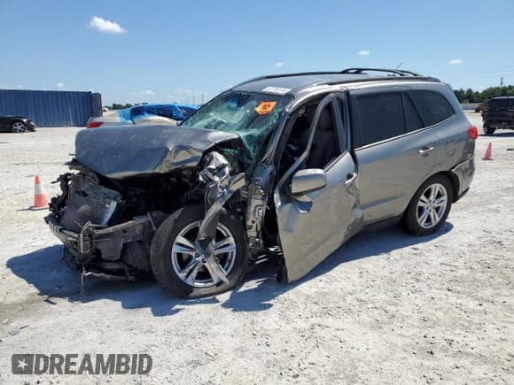 ✅ 2011 Hyundai Santa Fe SE • VIN: 5XYZH4AG8BG045865 • Lot: 57776174. Listed on Copart with Not provided. Free auction sales archive from the USA and detailed vehicle history report at DreamBid. Image 1.