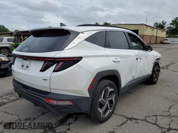 ✅ 2022 Hyundai Tucson SEL • VIN: 5NMJFCAE8NH128914 • Lot: 55451713. Wystawiony na Copart z przebiegiem 45 077 mil. Bezpłatny archiwum sprzedaży aukcyjnych z USA i szczegółowy raport historii pojazdu na DreamBid. Zdjęcie 3.