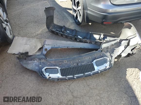 ✅ 2008 Mazda Tribute Sport • VIN: 4F2CZ92Z58KM16600 • Lot: 75220444. Wystawiony na Copart z przebiegiem 121 670 mil. Bezpłatny archiwum sprzedaży aukcyjnych z USA i szczegółowy raport historii pojazdu na DreamBid. Zdjęcie 13.