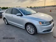✅ 2011 Volkswagen Jetta SEL • VIN: 3VWLZ7AJ2BM303975 • Lot: 61876755. Listed on Copart with 148,614 mi. Free auction sales archive from the USA and detailed vehicle history report at DreamBid. Image 4.
