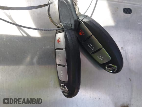 ✅ 2015 Nissan Rogue S • VIN: 5N1AT2MT4FC766697 • Lot: 42354228. Listed on IAAI with 66,705 mi. Free auction sales archive from the USA and detailed vehicle history report at DreamBid. Image 11.