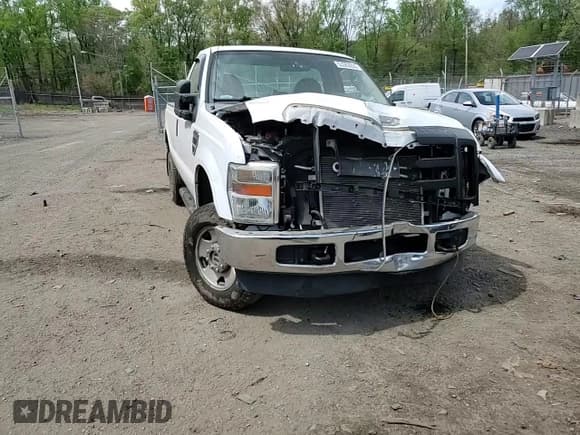 ✅ 2010 Ford F-250 XL • VIN: 1FTNF2B51AEA11666 • Lot: 53383055. Listed on Copart with 79,920 mi. Free auction sales archive from the USA and detailed vehicle history report at DreamBid. Image 13.