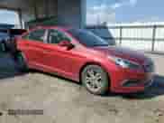 2016 Hyundai Sonata 2.4L z VIN 5NPE24AF0GH391514, wystawiony jako Copart lot #82214445 z przebiegiem 123 366 mil mil oraz Czysty tytuł • Clean title. Historia ofert i sprzedaży dostępna na DreamBid. Obrazek 4.