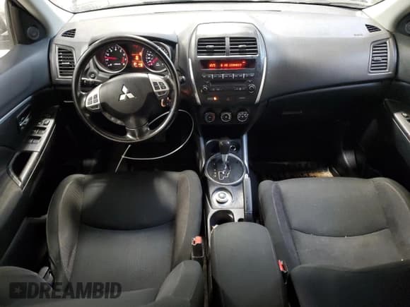 ✅ 2011 Mitsubishi Outlander Sport SE • VIN: JA4AJ3AU6BZ603709 • Lot: 78532204. Wystawiony na Copart z przebiegiem 231 418 mil. Bezpłatny archiwum sprzedaży aukcyjnych z USA i szczegółowy raport historii pojazdu na DreamBid. Zdjęcie 8.