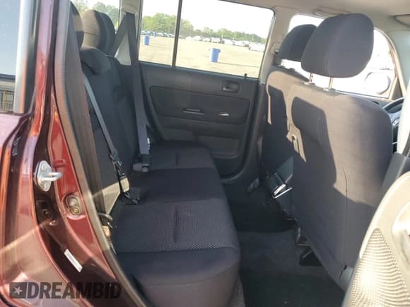 ✅ 2004 Scion xB • VIN: JTLKT324440151998 • Лот: 67689265. Опубликован ранее на Copart с пробегом 189 309 миль. Бесплатный доступ к архиву аукционных продаж из США и подробный отчёт об истории автомобиля на DreamBid. Изображение 11.