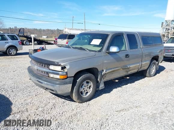 2002 Chevrolet Silverado 1500 LS с VIN 2GCEK19T421197667, выставлен на аукционе IAAI как лот 43621046 с пробегом 215 058 миль миль и . История ставок и продаж доступна на DreamBid. Изображение 2.