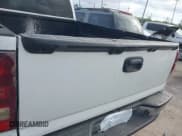 ✅ 2003 Chevrolet Silverado 1500HD LS • VIN: 1GCGK13U53F173267 • Лот: 43744422. Опубликован ранее на IAAI с пробегом Не указан. Бесплатный доступ к архиву аукционных продаж из США и подробный отчёт об истории автомобиля на DreamBid. Изображение 13.