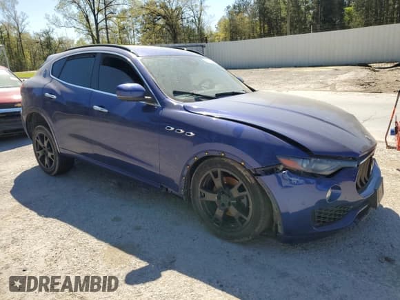 ✅ 2017 Maserati Levante • VIN: ZN661XUS7HX221835 • Лот: 49716655. Опубликован ранее на Copart с пробегом 93 977 миль. Бесплатный доступ к архиву аукционных продаж из США и подробный отчёт об истории автомобиля на DreamBid. Изображение 4.